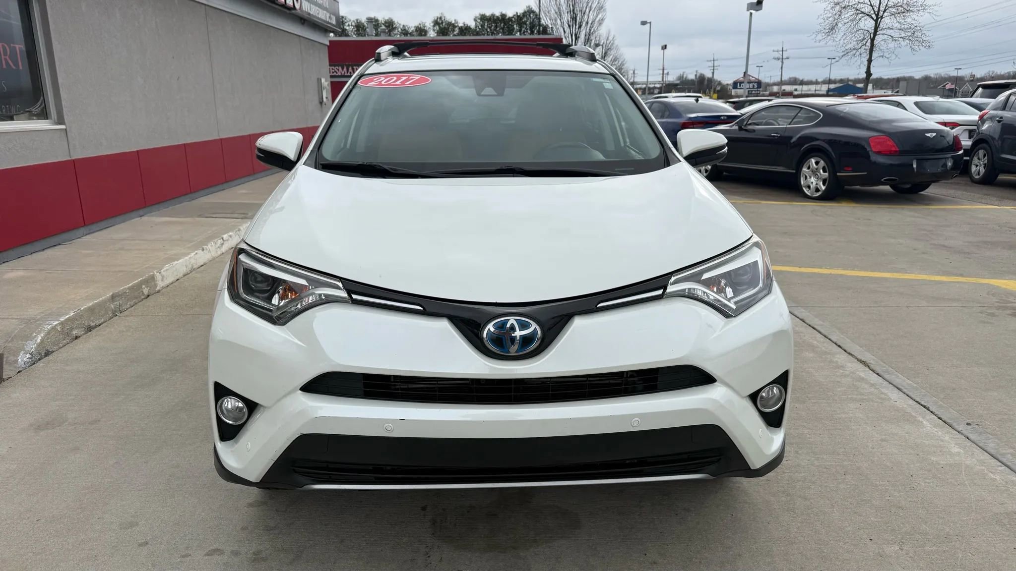 Used 2017 Toyota RAV4 Limited w/ Protection Package image 5