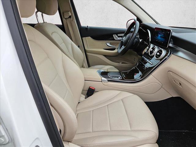 Used 2022 Mercedes-Benz GLC 300 GLC 300 image 21
