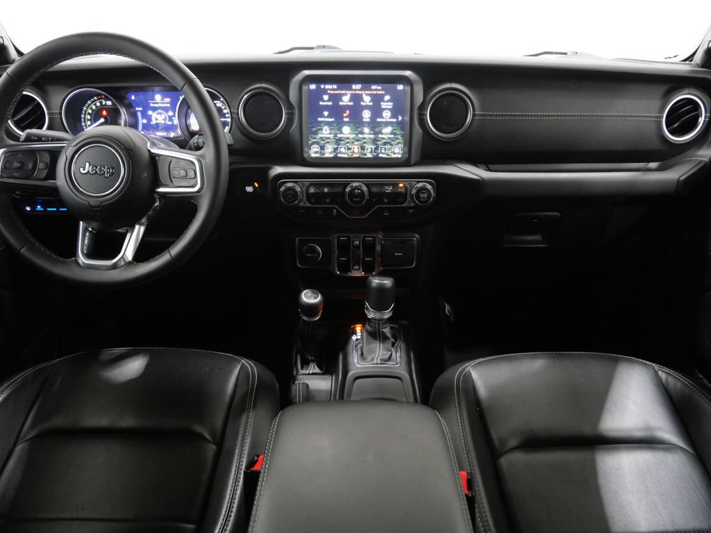 Used 2023 Jeep Wrangler Unlimited Sahara w/ Cold Weather Group AWD/4WD image 11