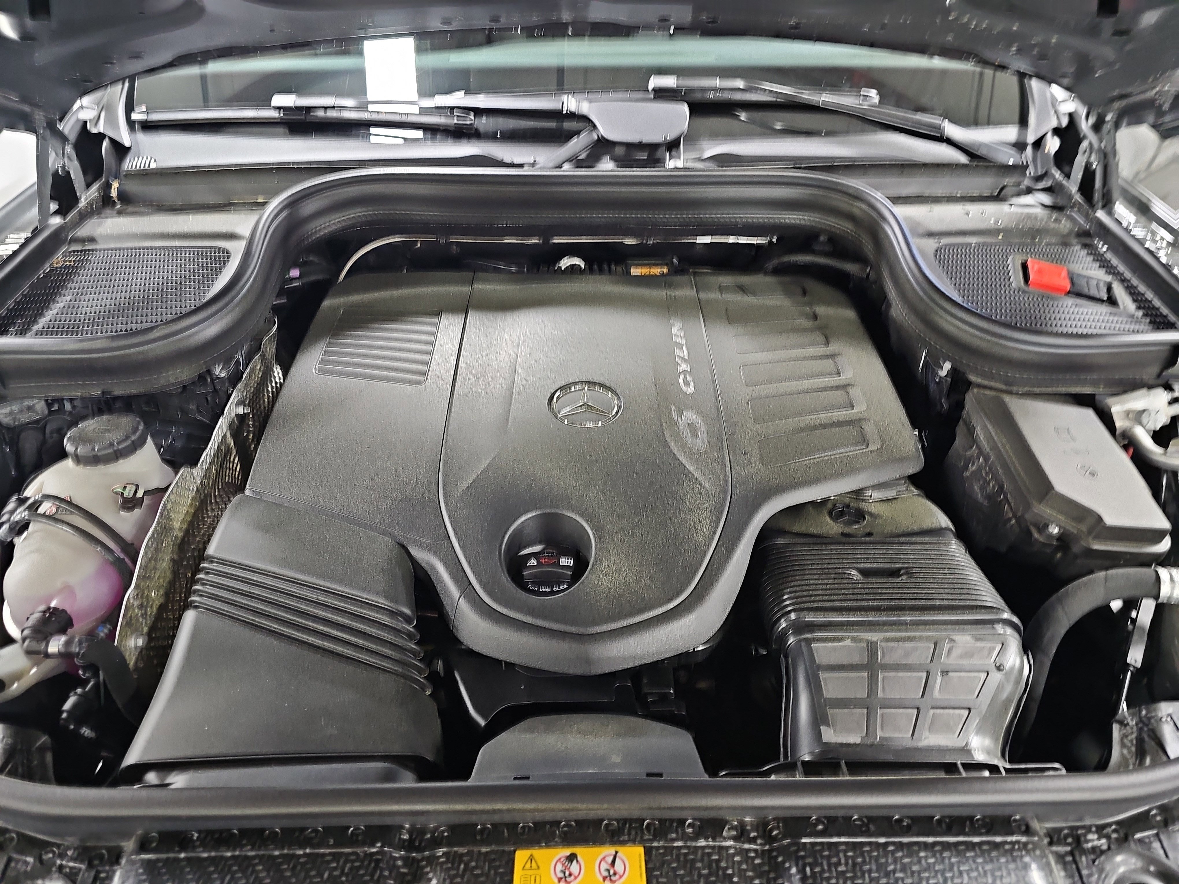 New 2026 Mercedes-Benz GLE 450 4MATIC image 32