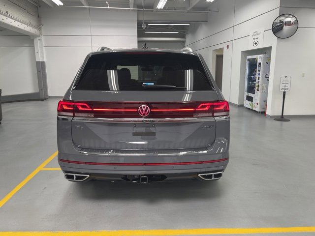 New 2025 Volkswagen Atlas SEL Premium R-Line image 3