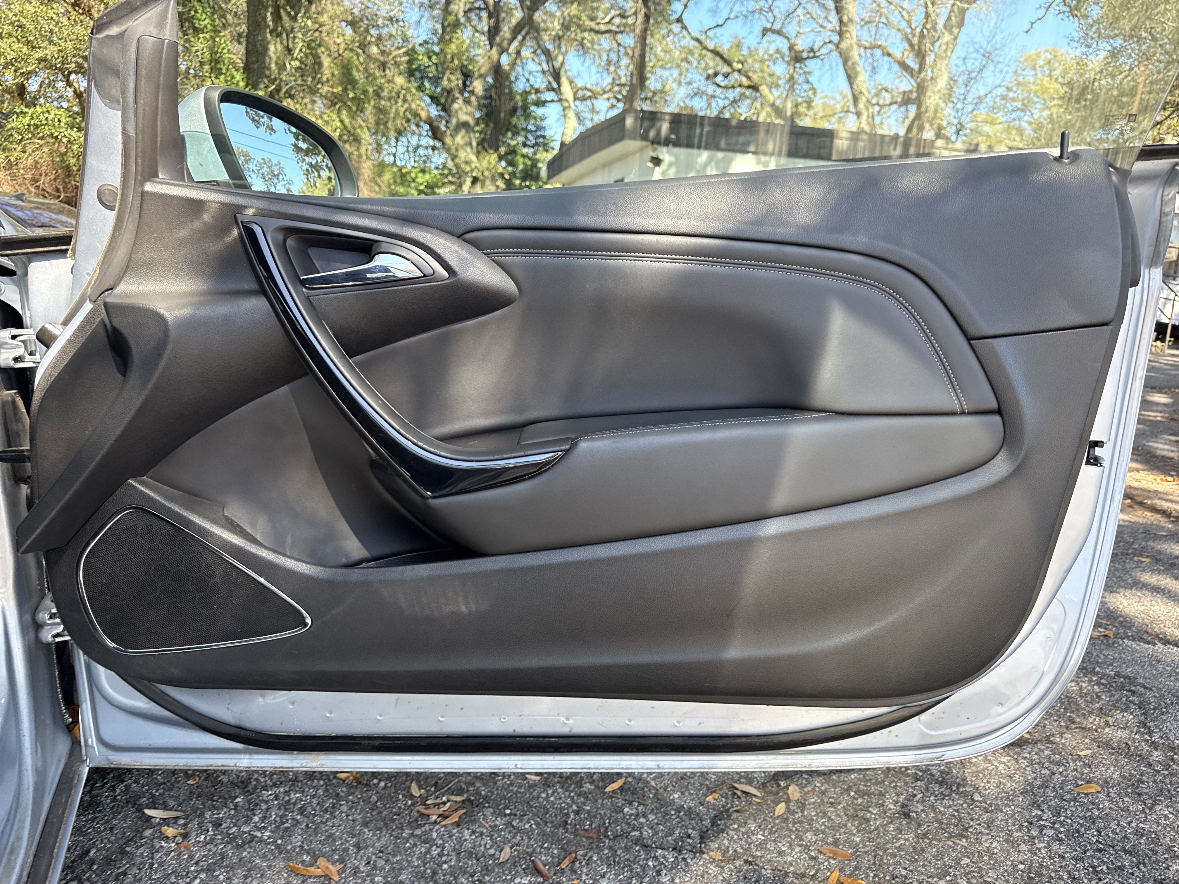 Used 2016 Buick Cascada Premium image 26