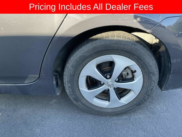 Used 2014 Toyota Prius FWD image 4