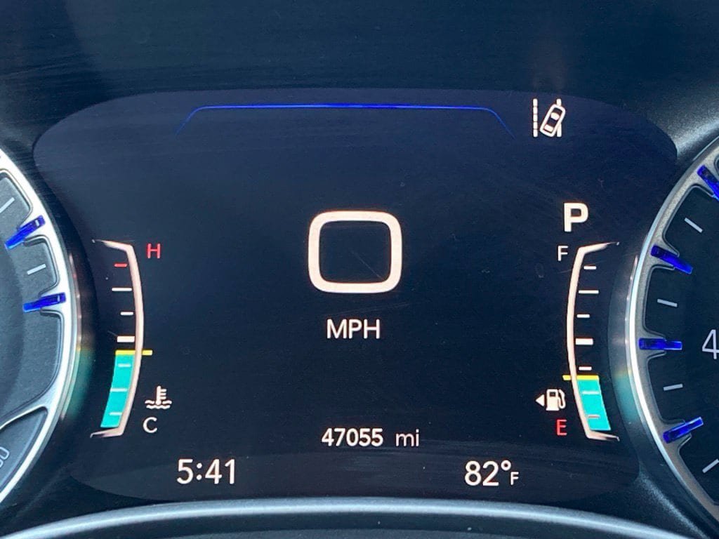 Used 2021 Chrysler Pacifica Touring-L FWD image 17