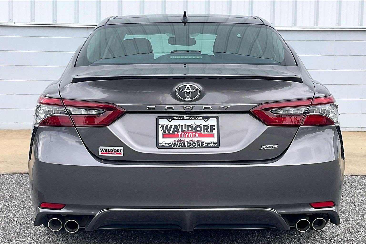 Used 2021 Toyota Camry XSE FWD image 5