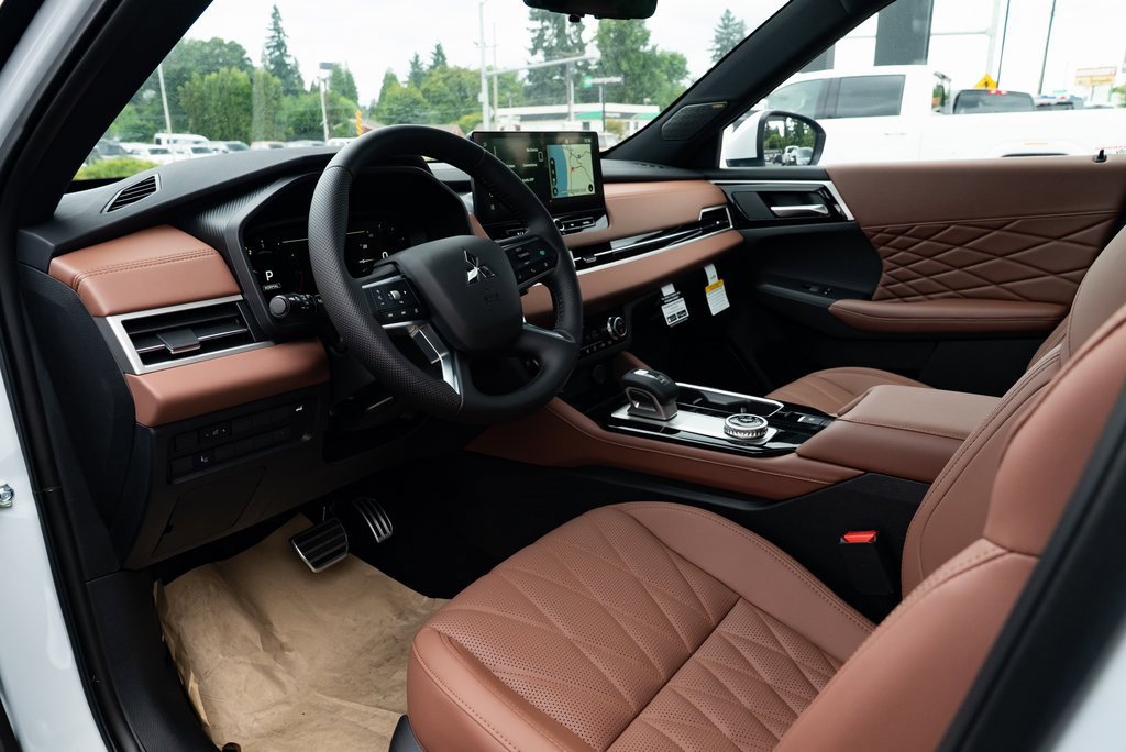 New 2025 Mitsubishi Outlander SEL image 20