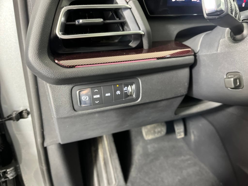 Certified 2024 Chevrolet Traverse RS AWD/4WD image 27