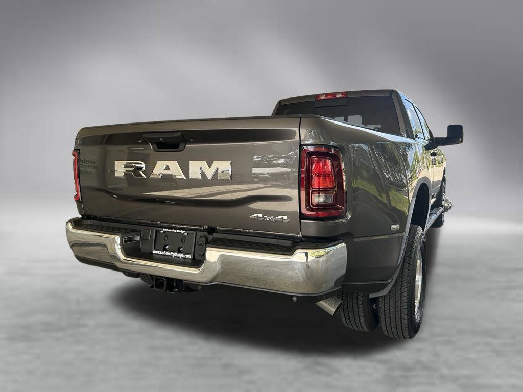 Used 2025 RAM 3500 Tradesman AWD/4WD image 3