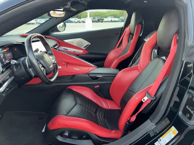 Used 2021 Chevrolet Corvette Stingray Preferred Cpe w/ Z51 Performance Package RWD image 17