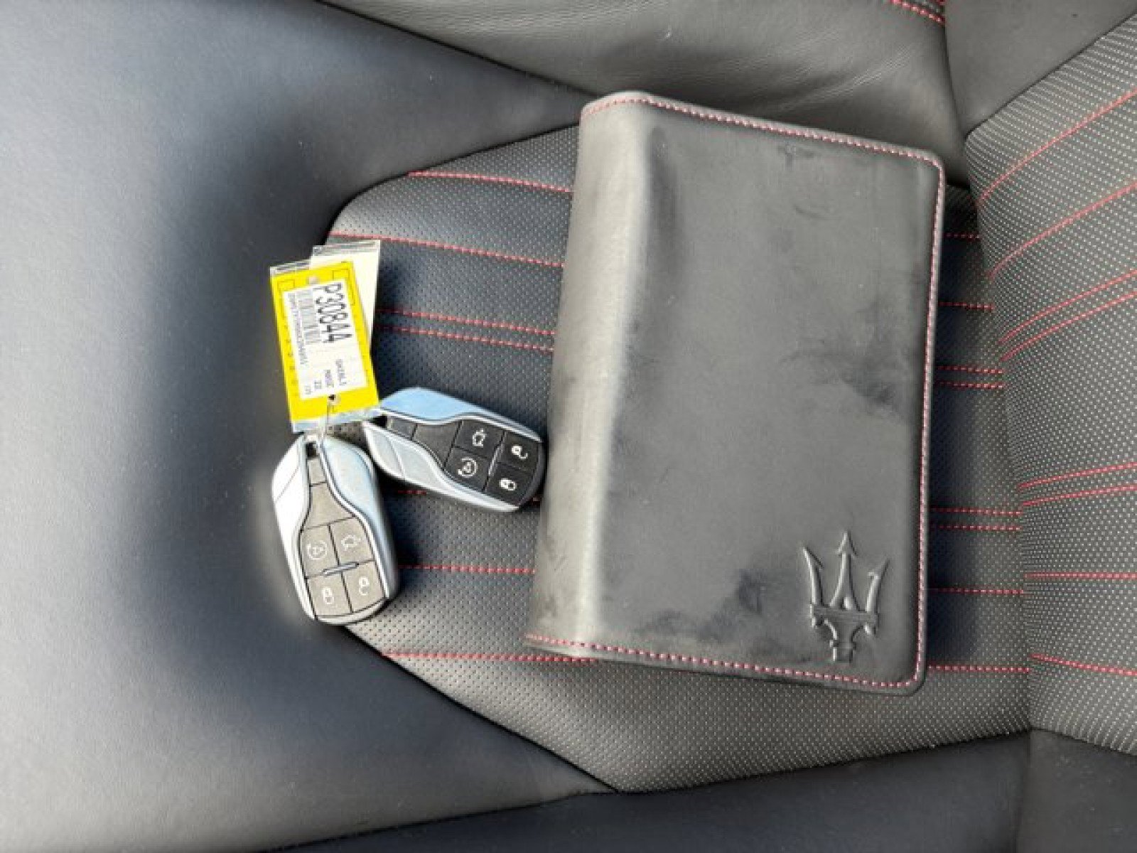 Used 2022 Maserati Ghibli Modena Q4 image 23