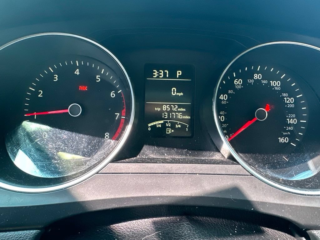 Used 2018 Volkswagen Jetta S w/ Cold Weather Package FWD image 6
