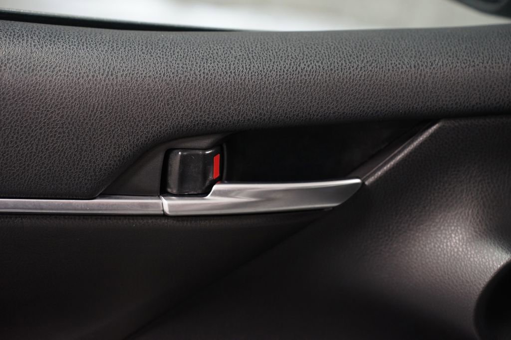 Certified 2024 Toyota Camry SE image 30
