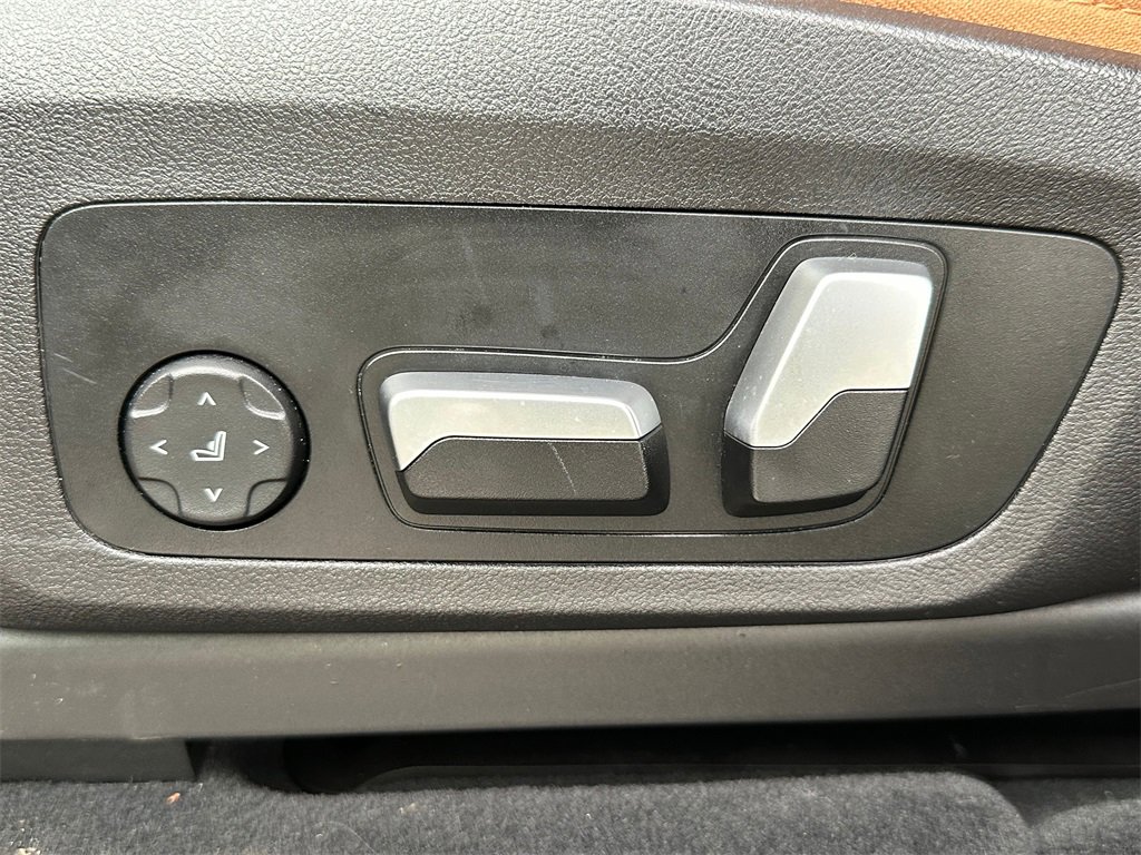 Used 2022 BMW X3 xDrive30i w/ Premium Package 2 image 21