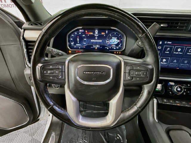 Used 2024 GMC Sierra 3500 Denali w/ Technology Package AWD/4WD image 11