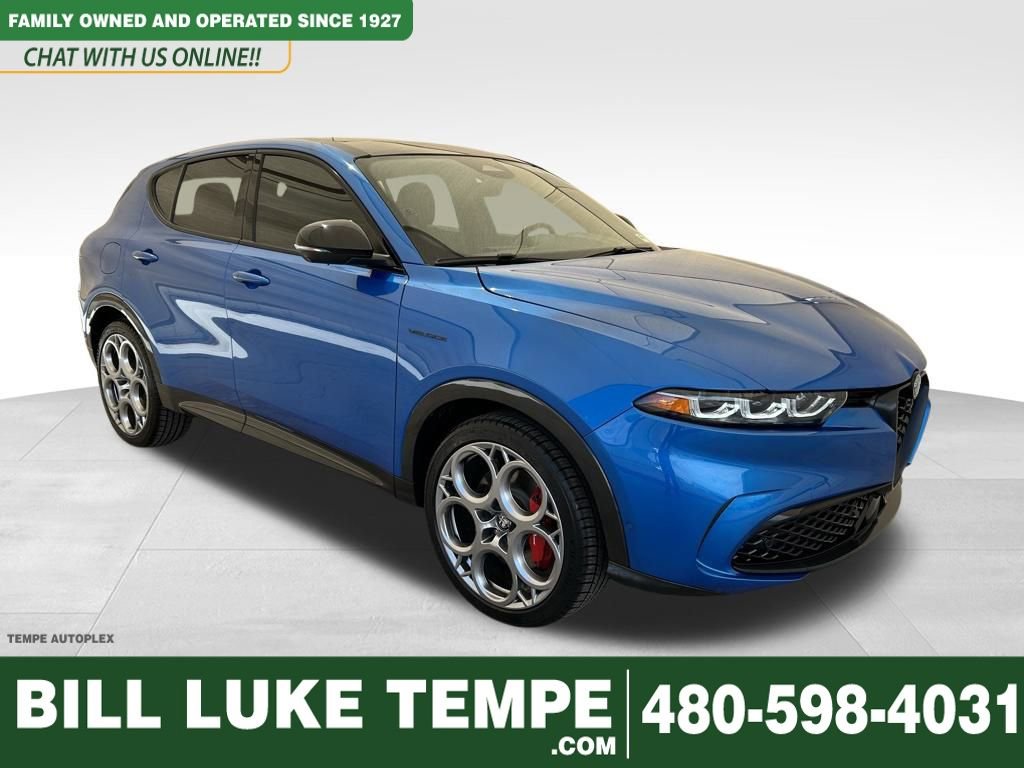 New 2024 Alfa Romeo Tonale Veloce w/ Active Assist Package