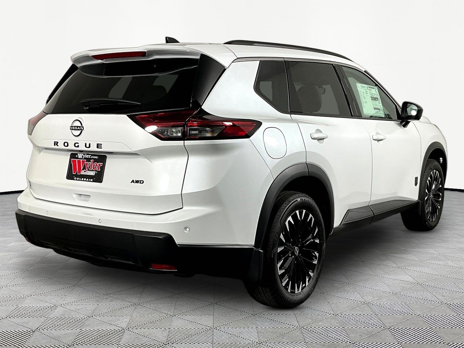 New 2026 Nissan Rogue Dark Armor AWD/4WD image 7