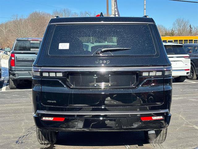 New 2026 Jeep Grand Wagoneer Summit image 3
