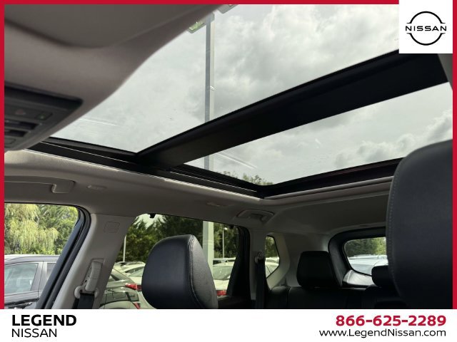 Certified 2023 Nissan Rogue SL w/ SL Premium Package AWD/4WD image 20