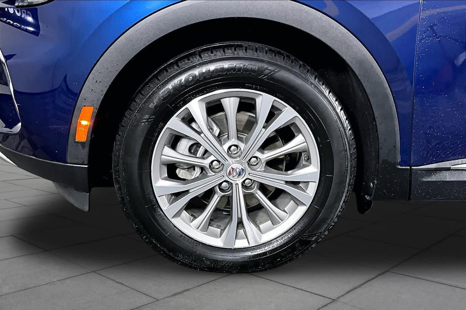 Certified 2023 Buick Envision Preferred FWD image 10