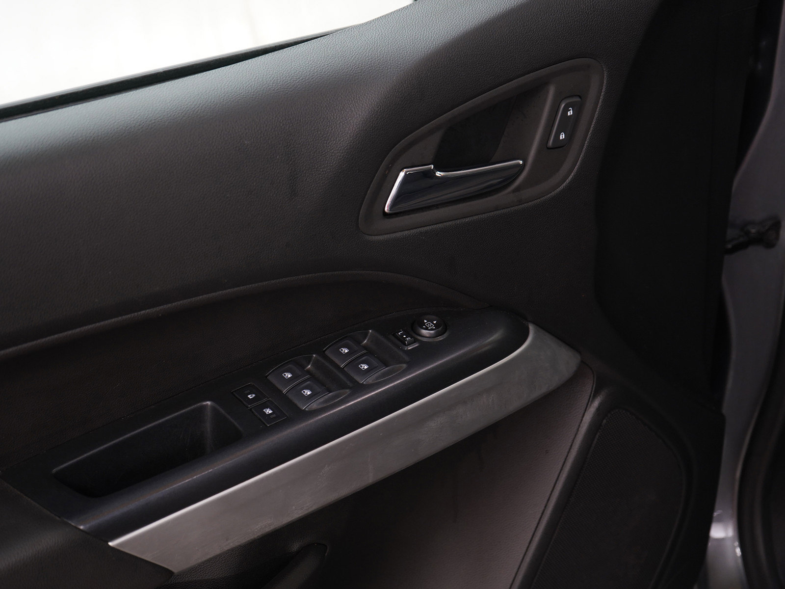 Used 2022 Chevrolet Colorado LT image 19