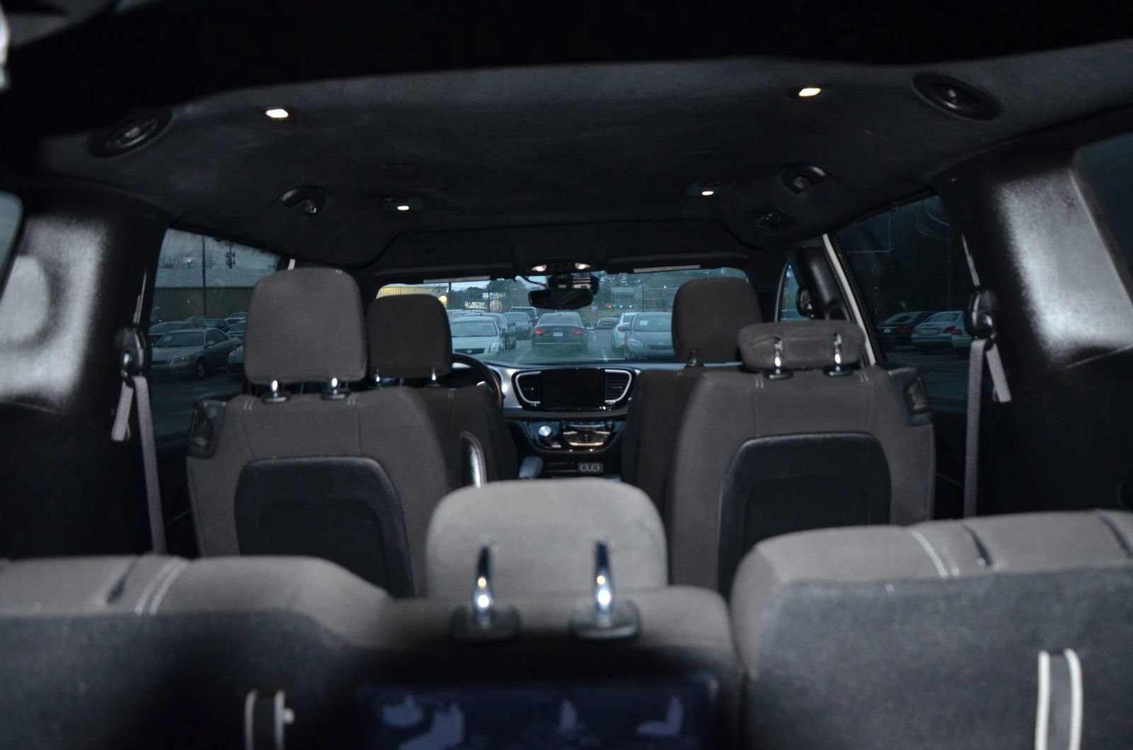 Used 2021 Chrysler Pacifica Touring w/ S Appearance Package image 39