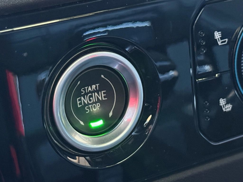 Used 2022 Chevrolet Silverado 1500 RST image 31