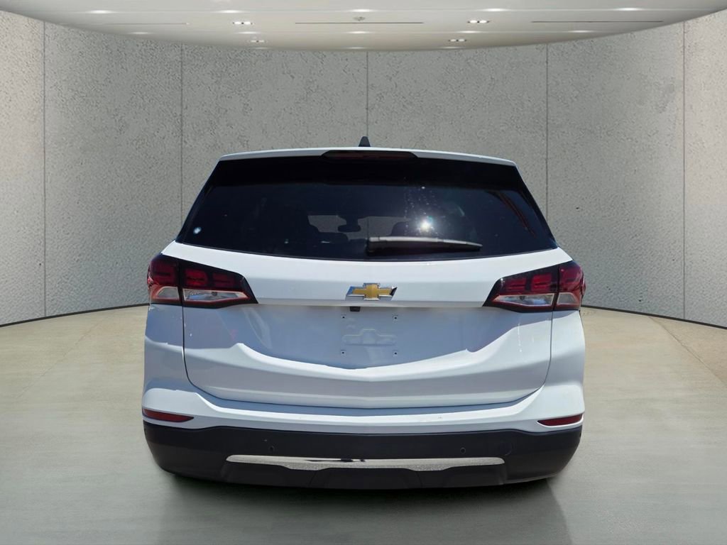 Used 2024 Chevrolet Equinox LT FWD image 4