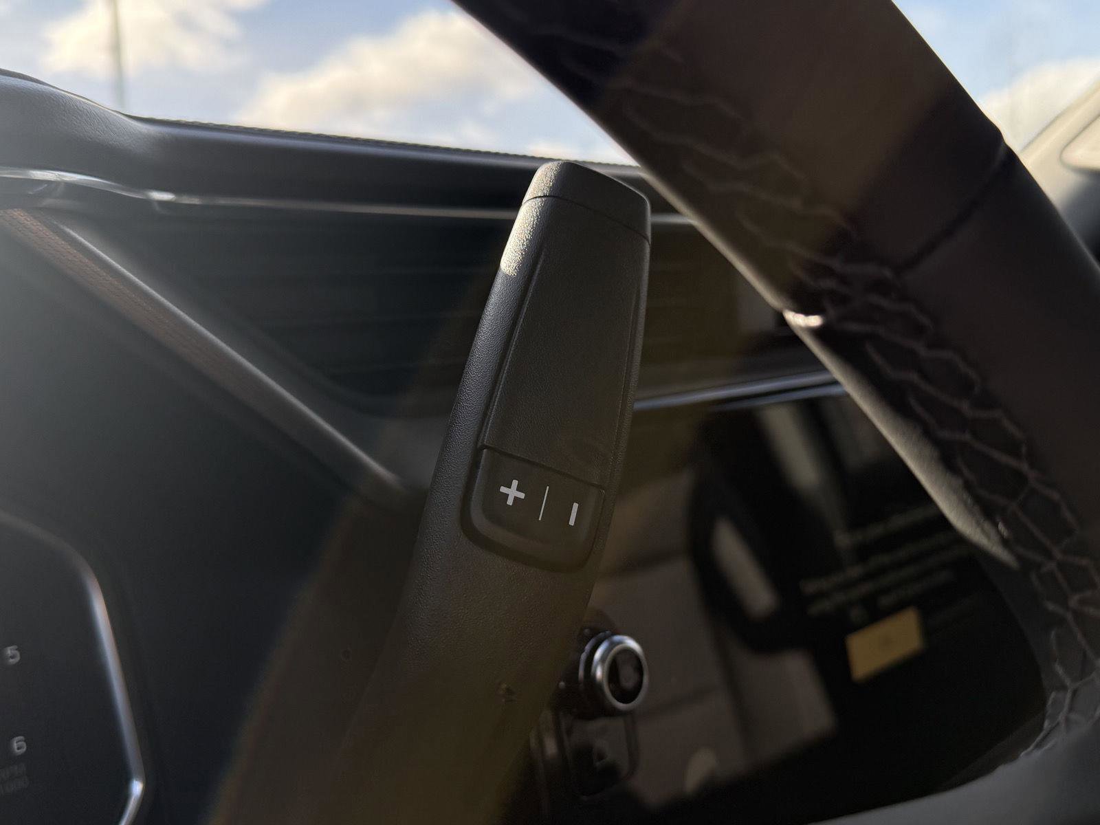 New 2026 GMC Sierra 2500 Denali w/ Denali Reserve Package image 19