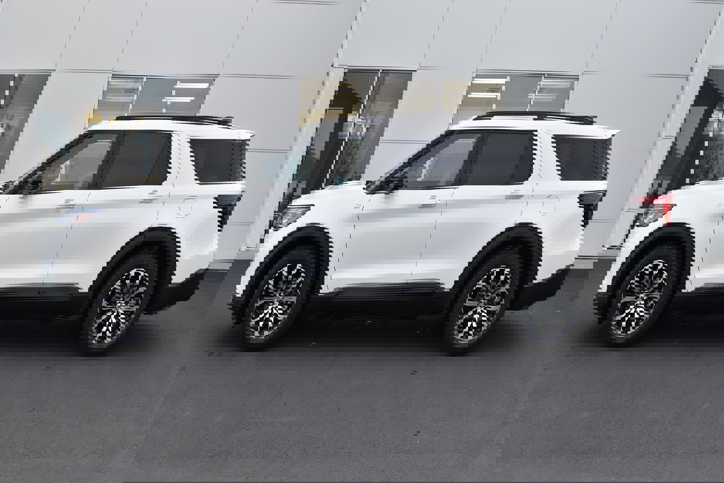 New 2026 Ford Explorer ST-Line image 12