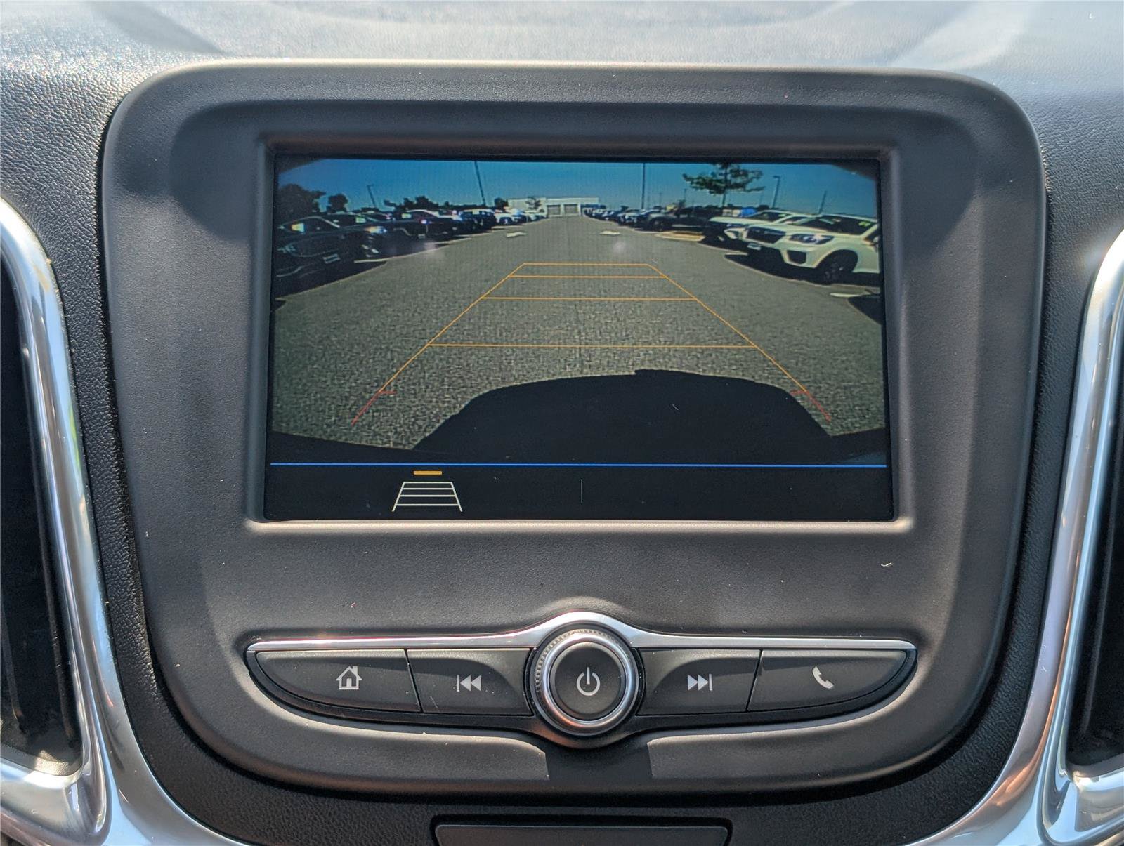 Used 2019 Chevrolet Equinox LS FWD image 26