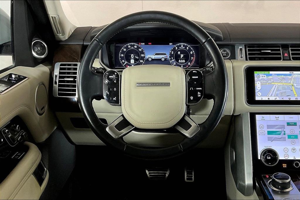 Used 2022 Land Rover Range Rover Westminster Edition image 4