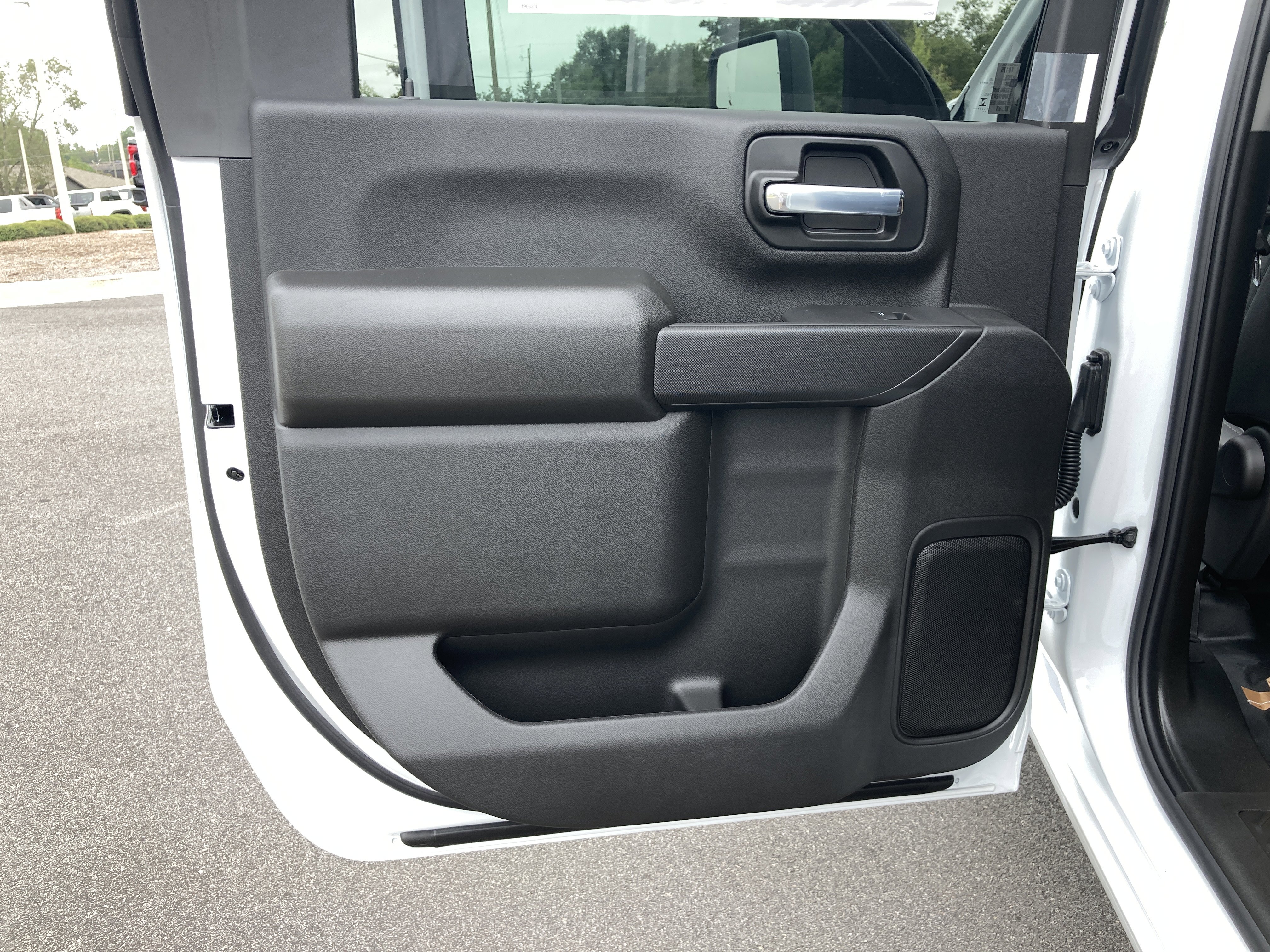 New 2026 GMC Sierra 3500 Pro w/ Convenience Package image 15