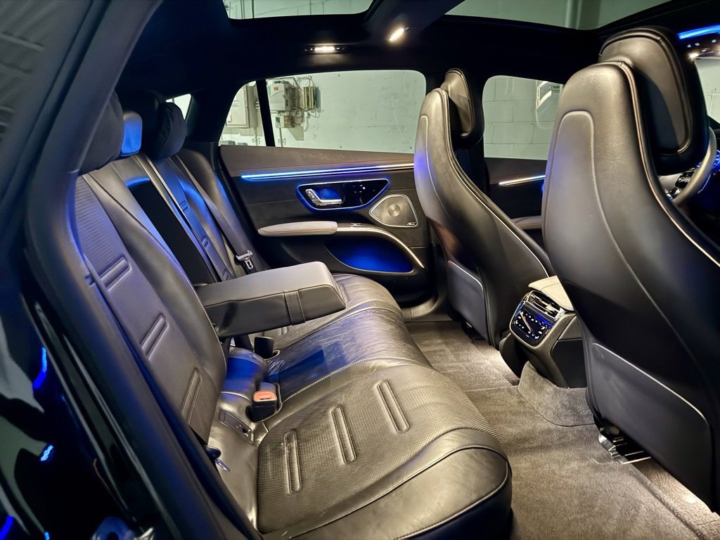 Used 2023 Mercedes-Benz EQS AMG 4MATIC w/ Trim Level Package image 32