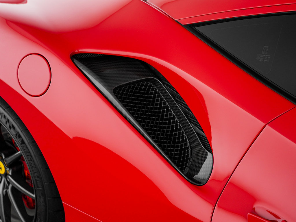 Used 2019 Ferrari 488 Pista Coupe RWD image 43