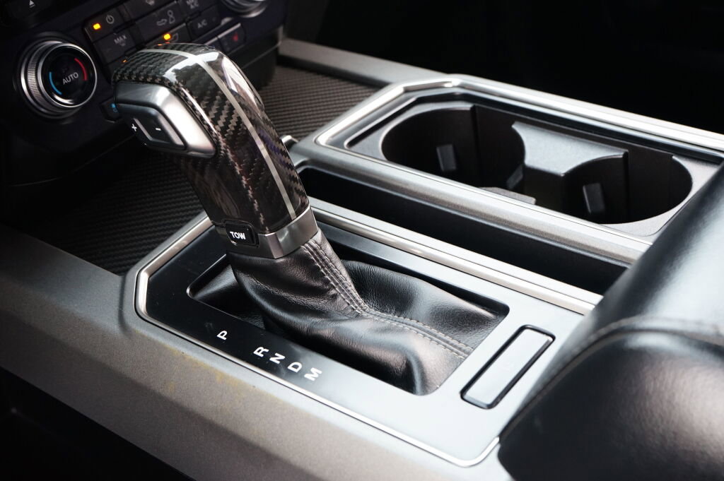 Used 2018 Ford F150 Raptor w/ Equipment Group 802A Luxury image 22