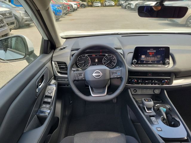 New 2026 Nissan Rogue SV w/ Cold Weather Package FWD image 23