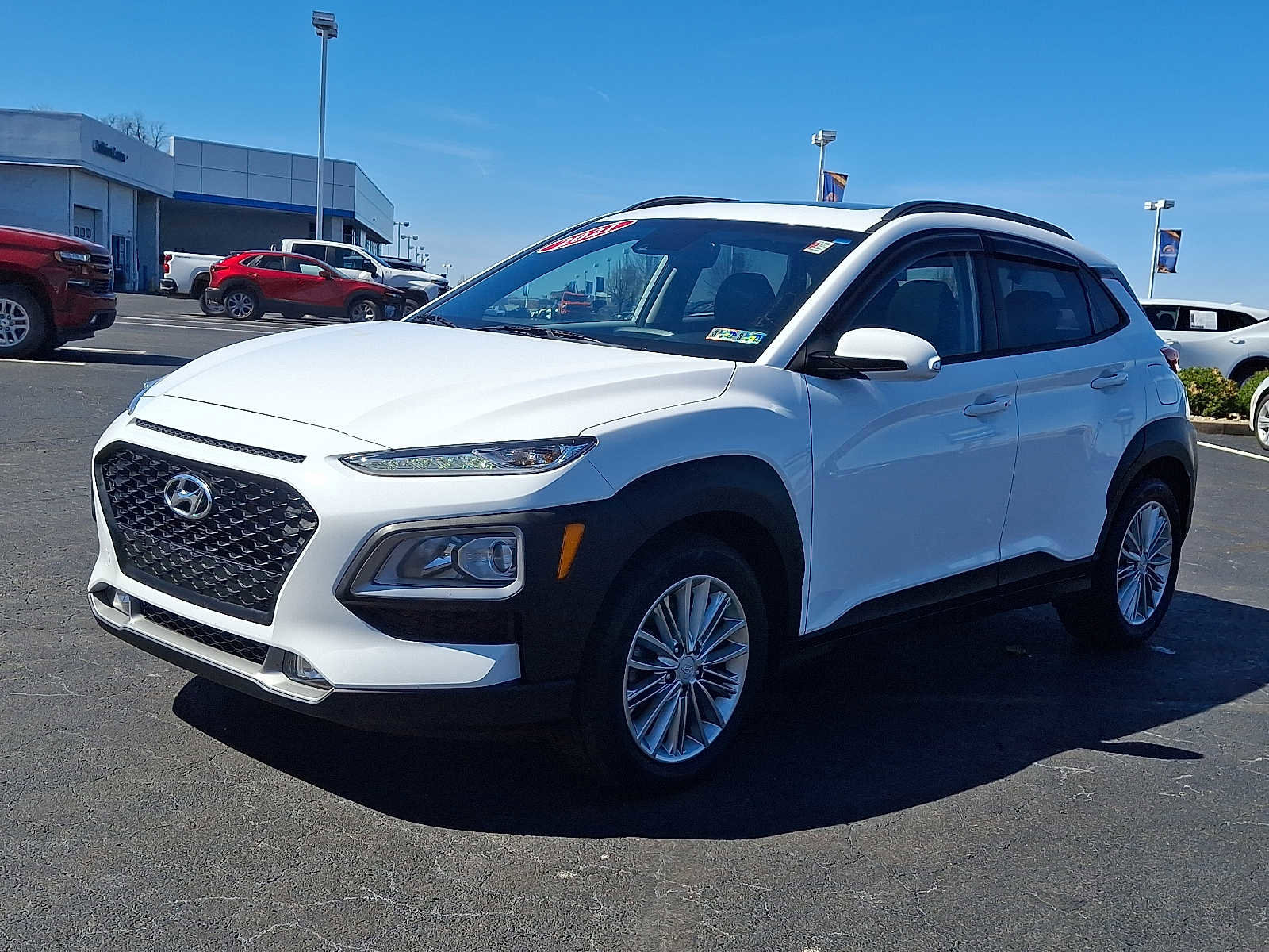 Used 2021 Hyundai Kona SEL Plus image 3