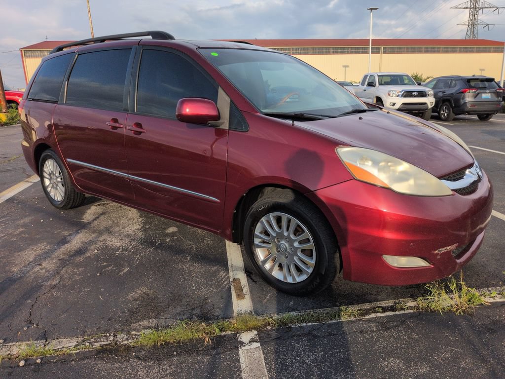Used 2009 Toyota Sienna XLE FWD image 8