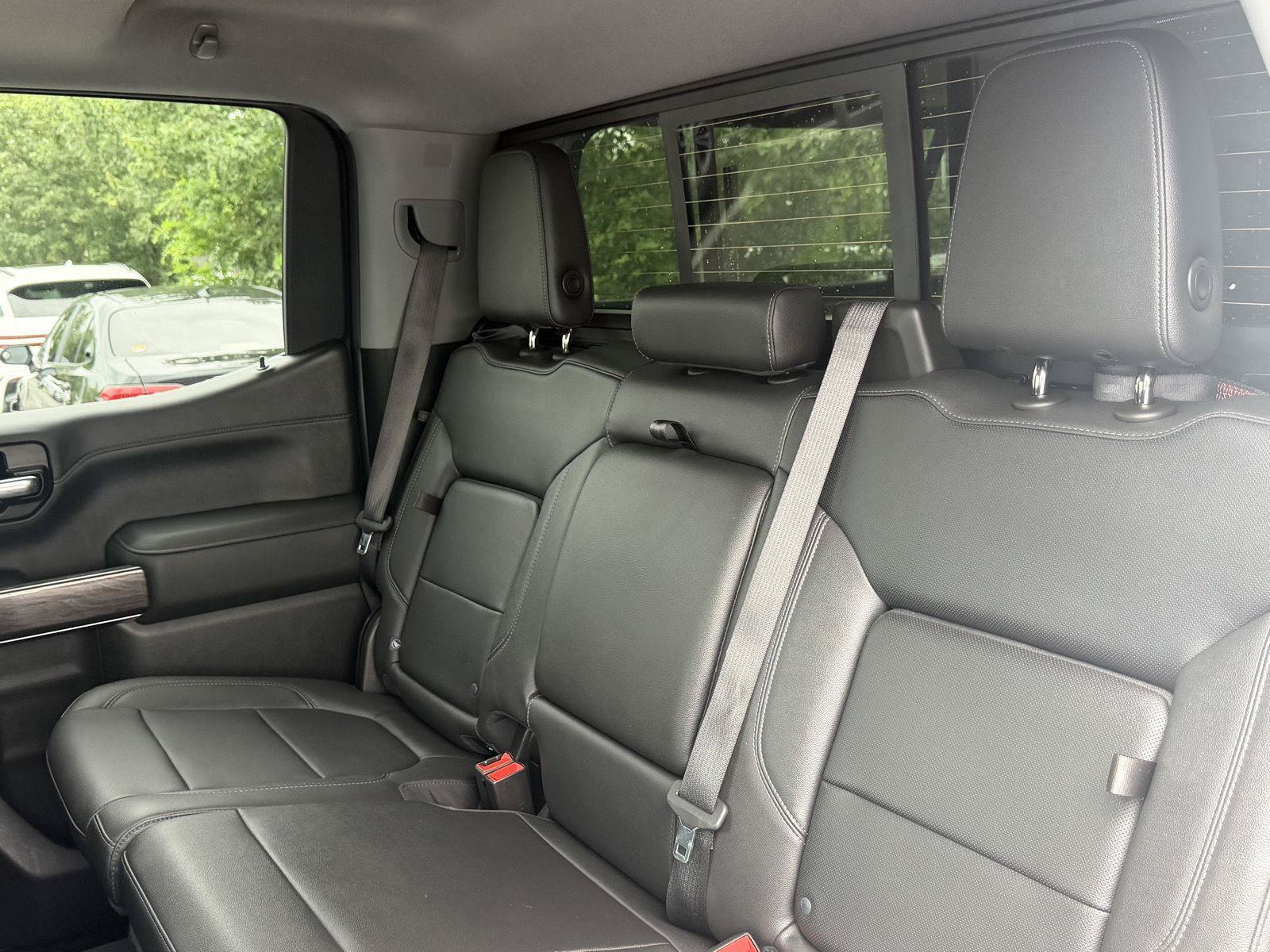 Used 2022 Chevrolet Silverado 1500 LTZ AWD/4WD image 28