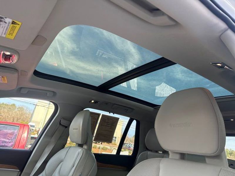 Used 2020 Volvo XC90 T6 Inscription w/ Protection Package image 8