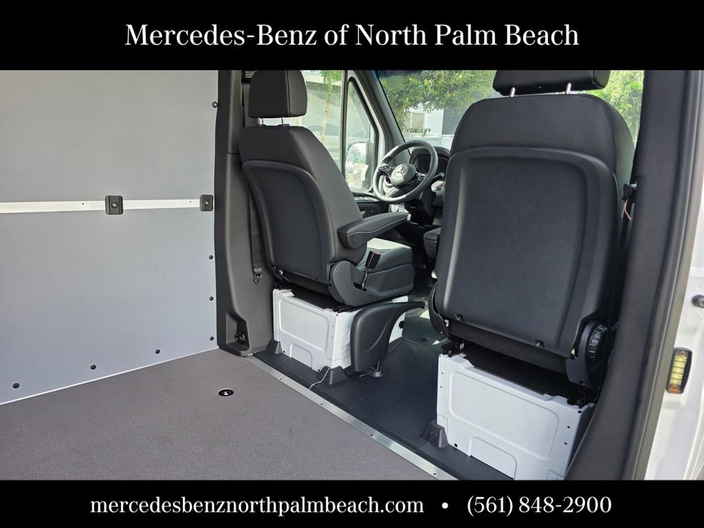 New 2026 Mercedes-Benz Sprinter 2500 image 11