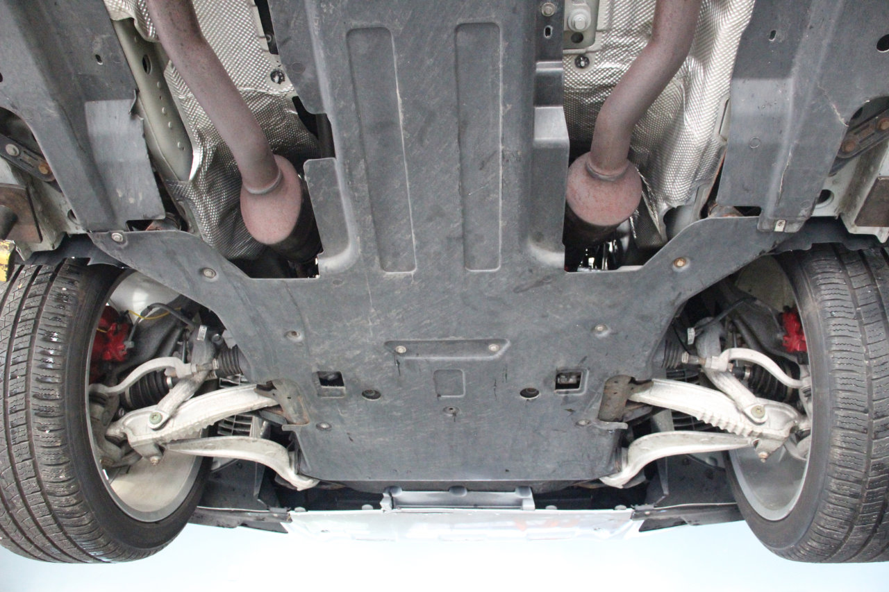 Used 2019 Jaguar F-PACE S image 99