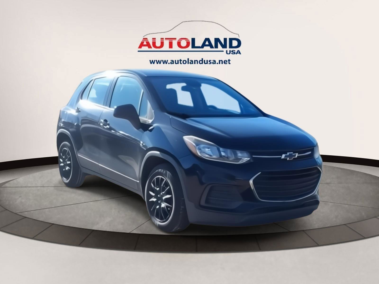 Used 2018 Chevrolet Trax LS FWD image 3