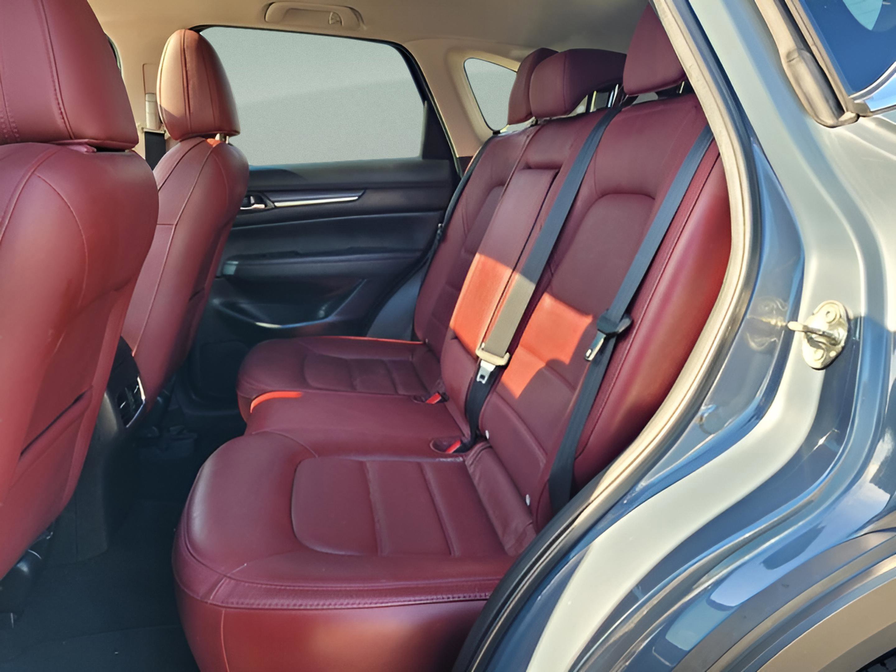 Used 2022 MAZDA CX-5 Carbon Edition image 23