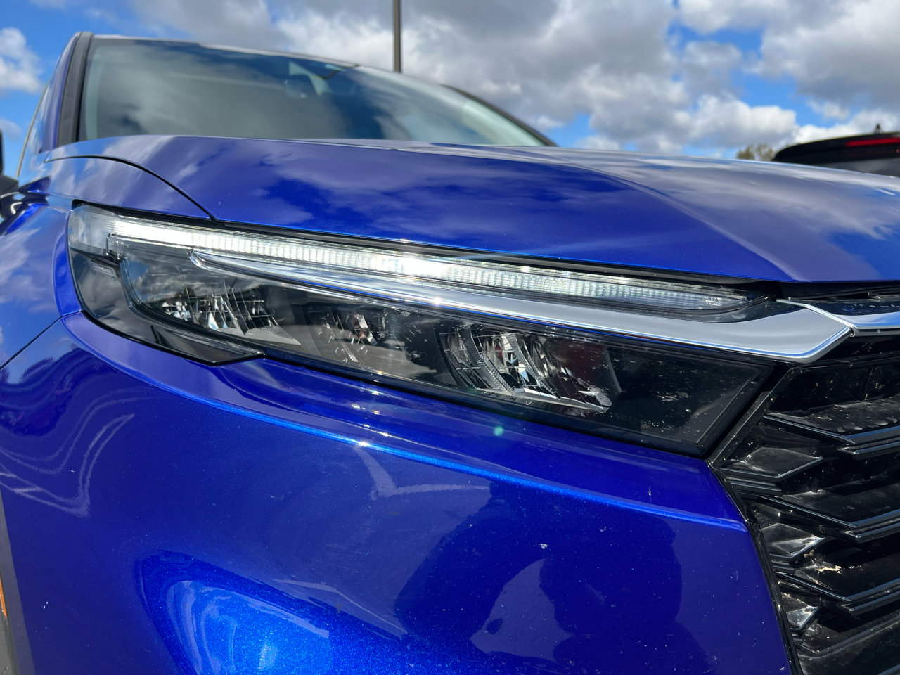 Used 2025 Honda CR-V EX-L image 34