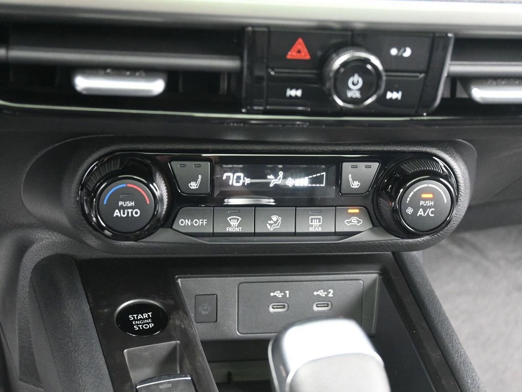 New 2026 Nissan Kicks SV w/ SV Premium Package AWD/4WD image 11