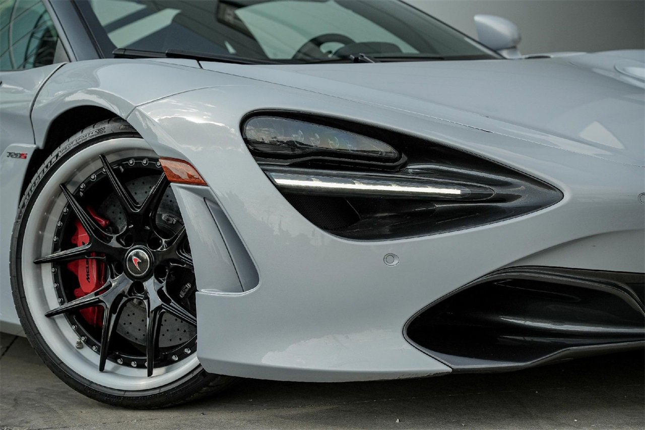 Used 2018 McLaren 720S image 4