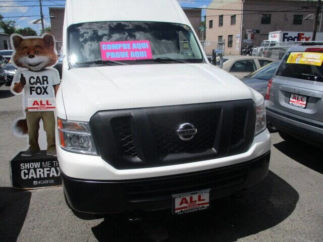 Used 2014 Nissan NV 2500 SV w/ Technology Package