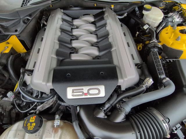 Used 2015 Ford Mustang GT Premium image 30