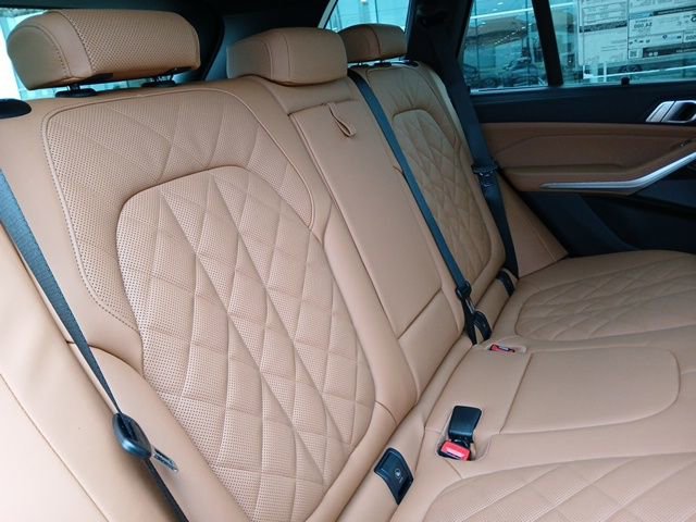New 2026 BMW X5 sDrive40i RWD image 12